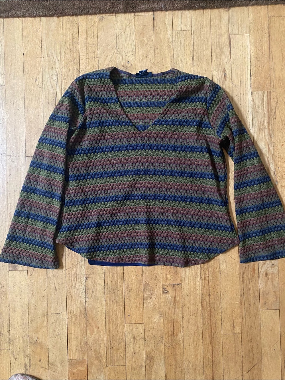 Venezia jeans pretty sweater. Size 18/20